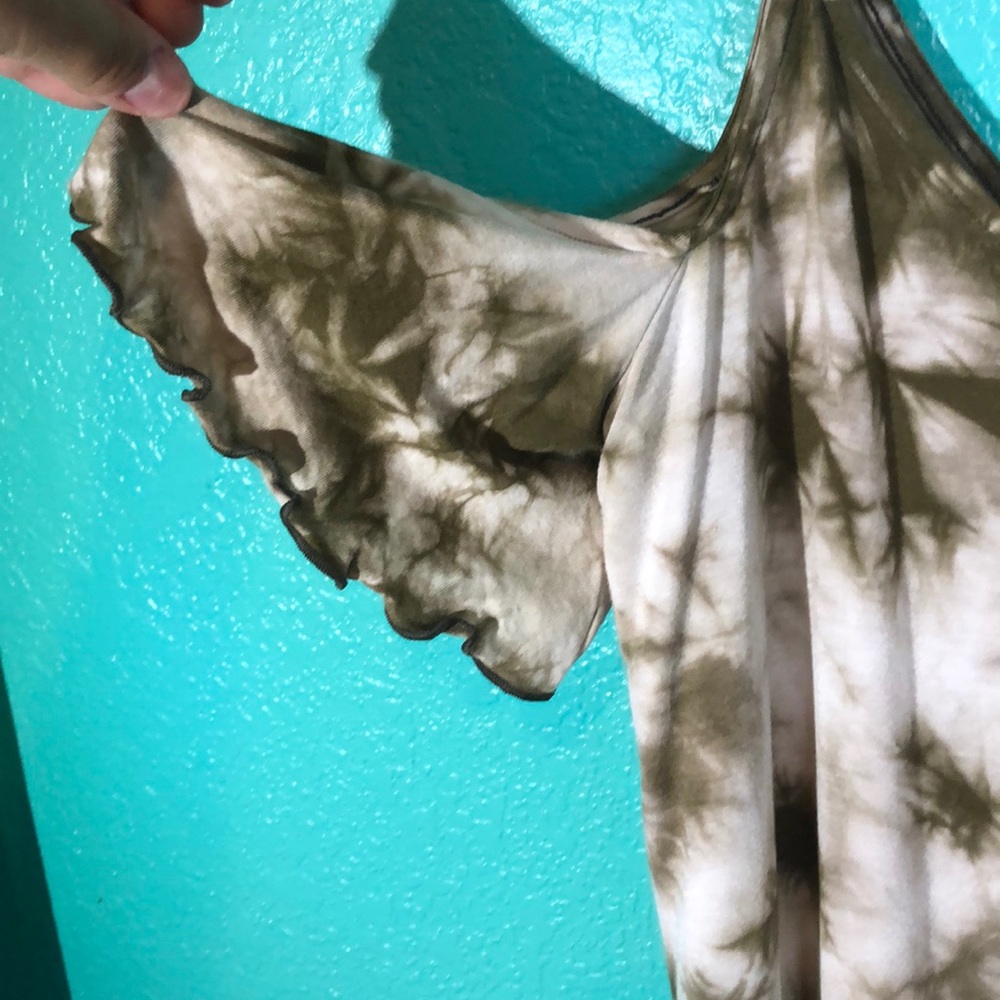 blouse - Picture 3 of 5